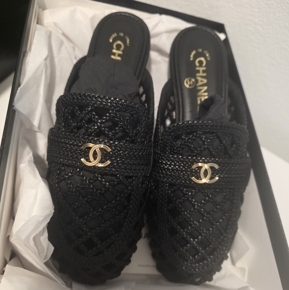 CHANEL MULES 2026 NEW - Picture 4 of 17